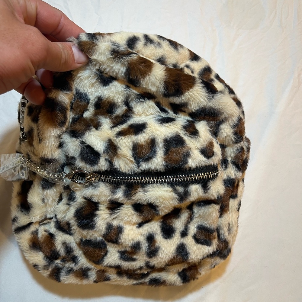 Leopard Print Faux Fur Backpack Gildan Paris new with tags